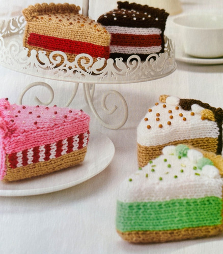 Knitted cakes tea - knitted,